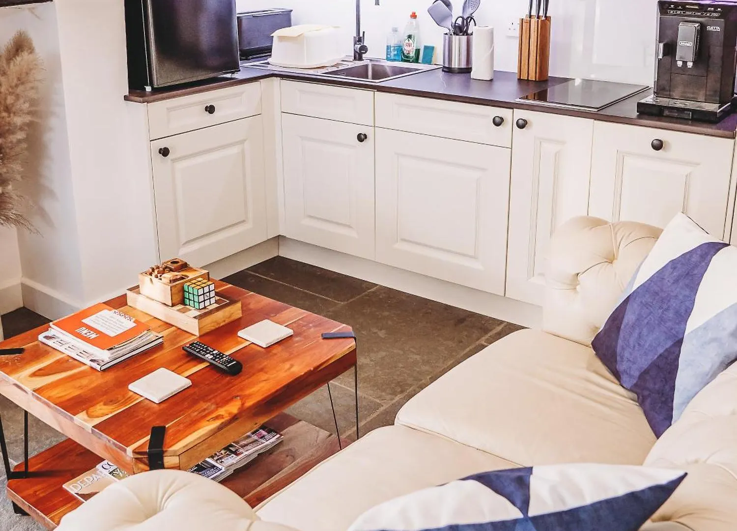 Cottage With Hot Tub - Near Cheltenham And Tewkesbury Holiday home