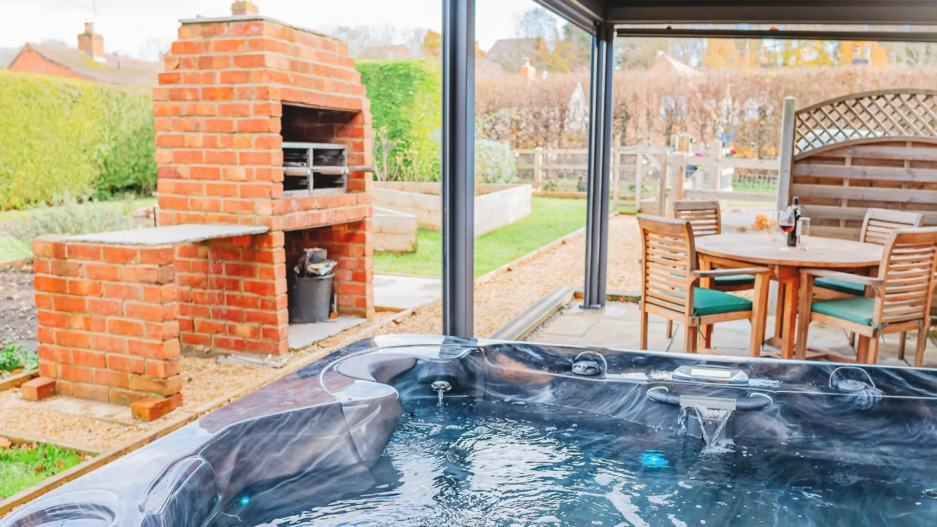 Cottage With Hot Tub - Near Cheltenham And Tewkesbury